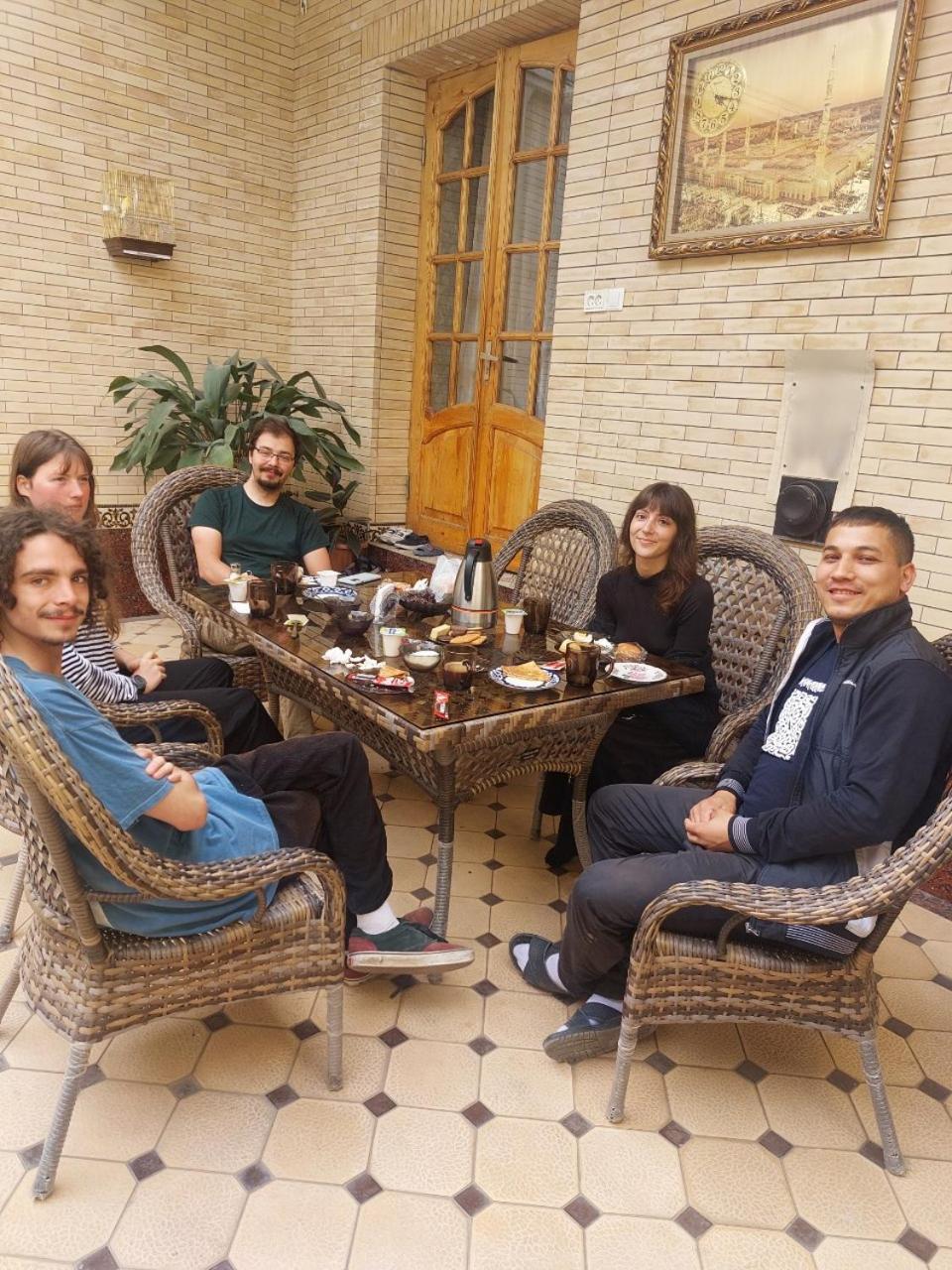 Family Guest House Seven サマルカンド エクステリア 写真